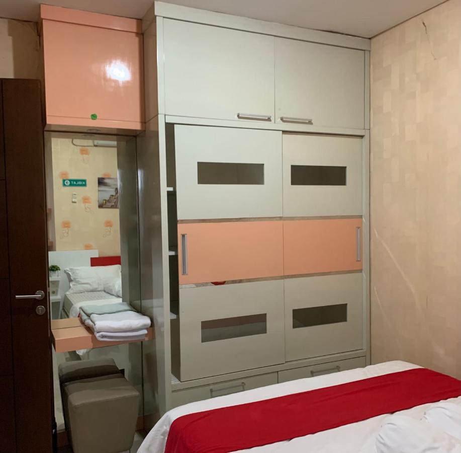 Platinum Setramurni Guest House Bandung 3Br Exterior photo